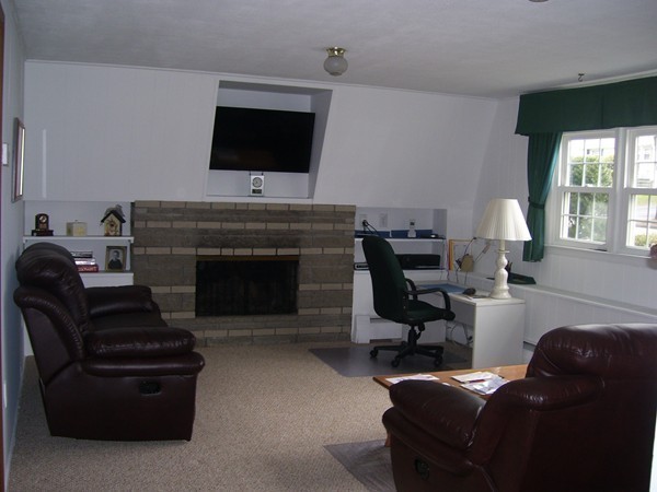 21 Michigan Road Worcester, MA 01606 - Photo 14 of 18 Gallery Image 14