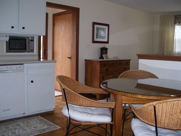 21 Michigan Road Worcester, MA 01606 - Photo 5 of 18 Gallery Image 5