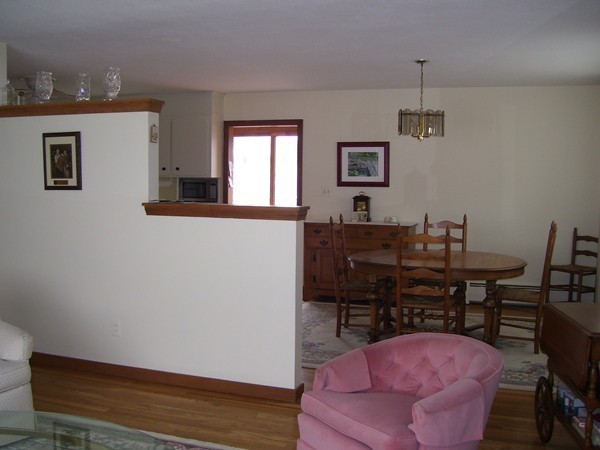 21 Michigan Road Worcester, MA 01606 - Photo 7 of 18 Gallery Image 7