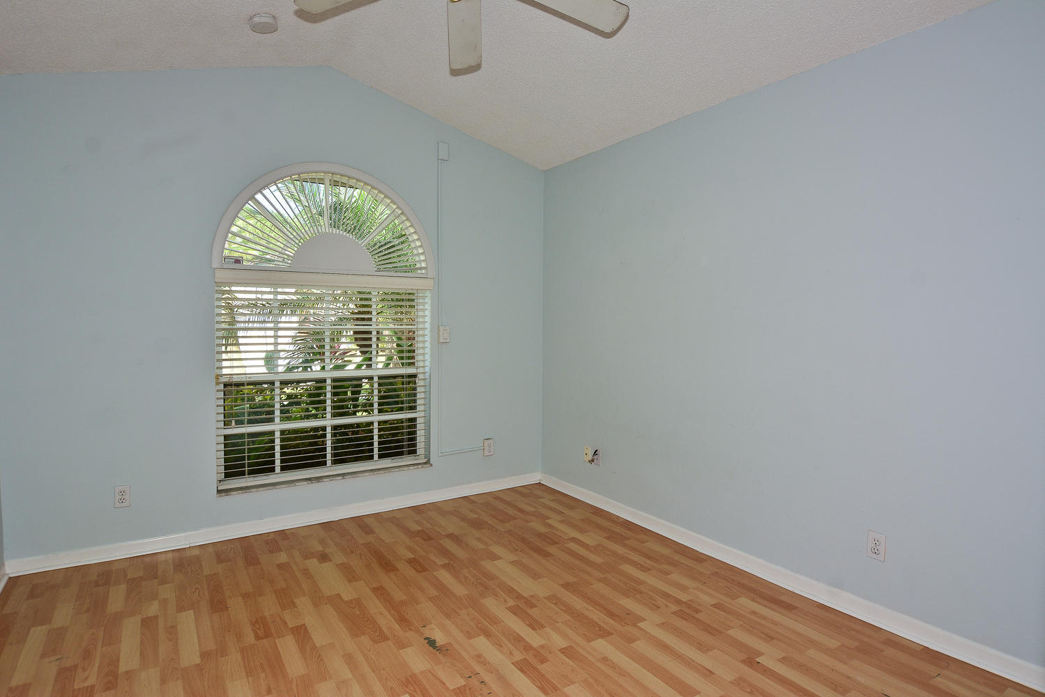 1761 Barnstable Road Wellington, FL 33414 - Photo 20 of 30 1761 Barnstable Rd Wellington-large-022-