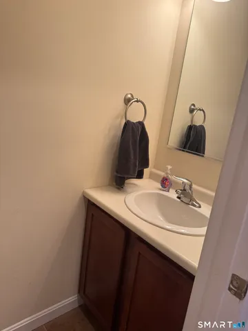 $399,000 | 38 A Prospect Street, Stonington, CT 06379