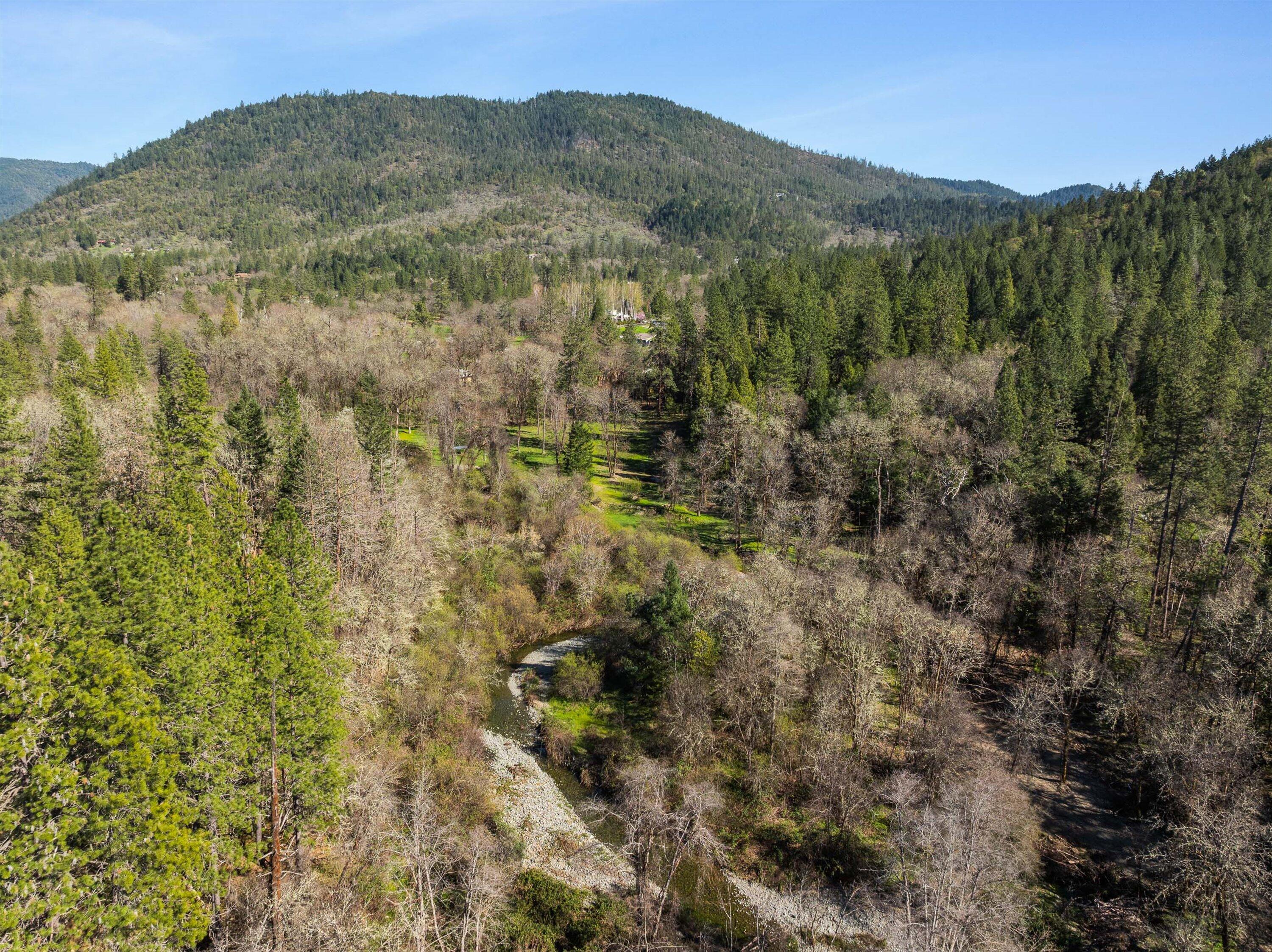 5812 Donaldson Road Grants Pass, OR 97526 - Photo 29 of 33 07-DRONE (7 of 11)