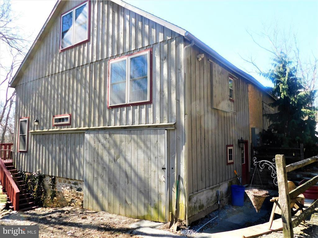 99 Old Company Road Barto, PA 19504 - Photo 2 of 13