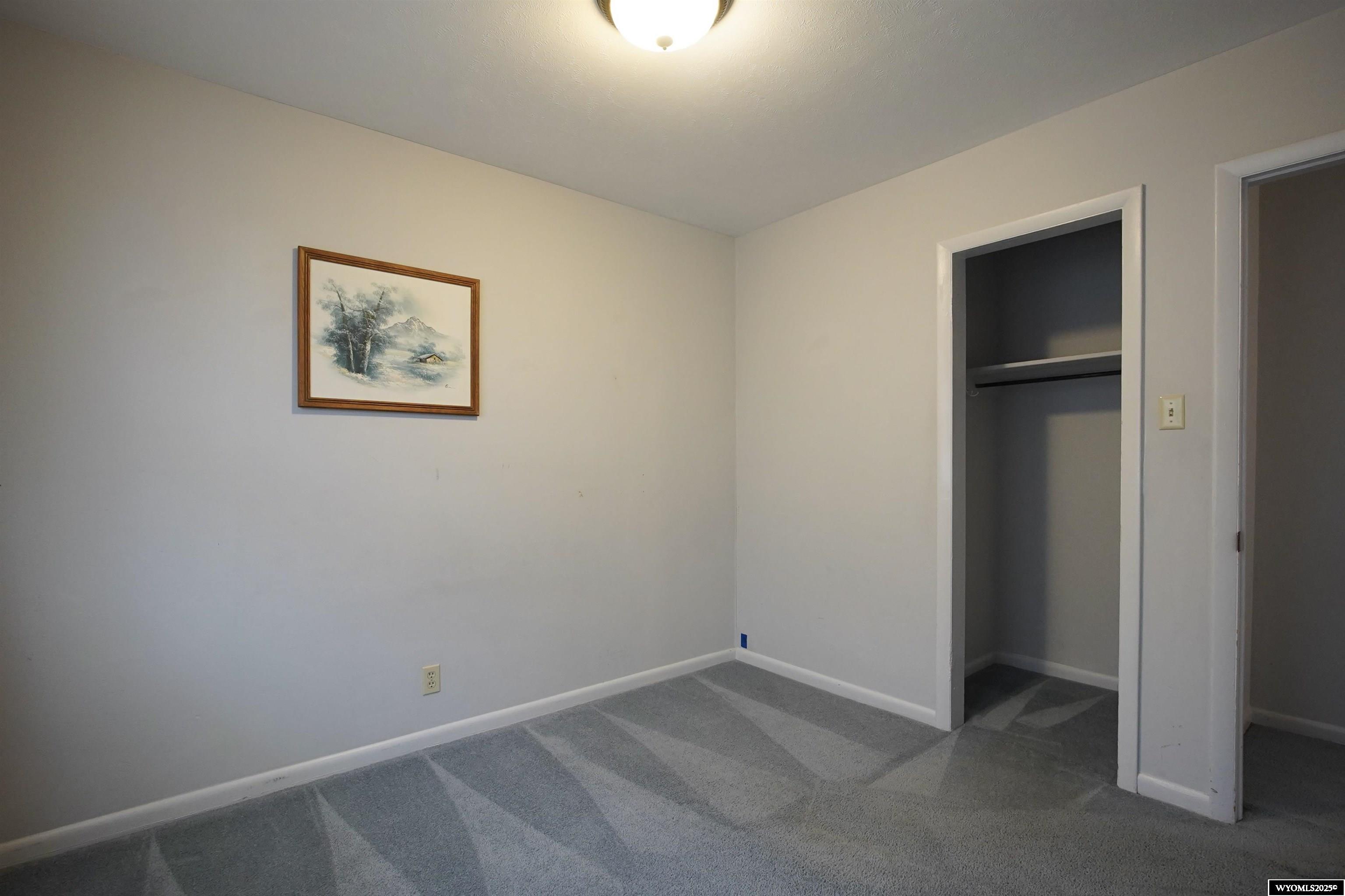 1604 South Elk Street Casper, WY 82601 - Photo 17 of 44