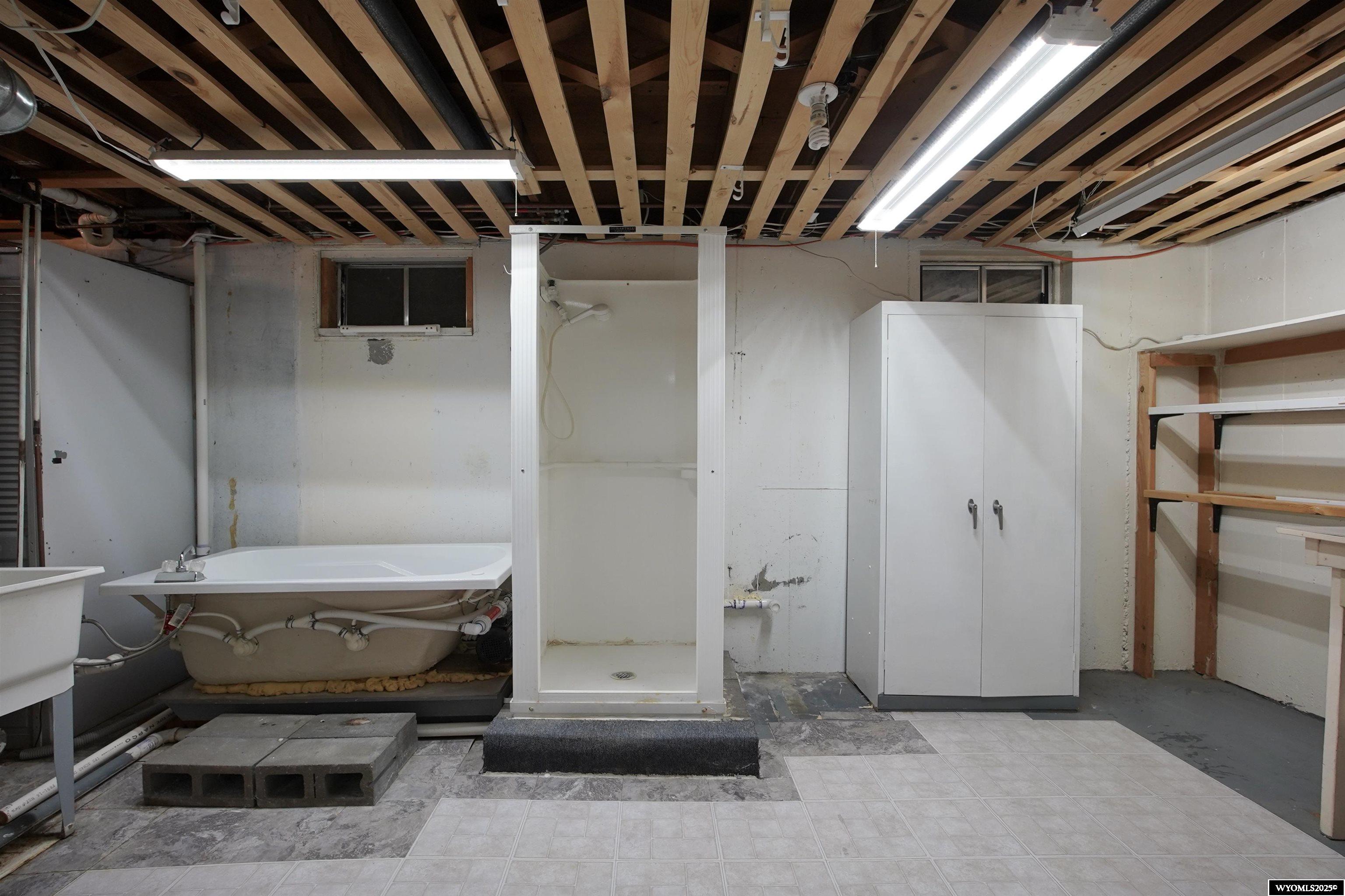 1604 South Elk Street Casper, WY 82601 - Photo 30 of 44