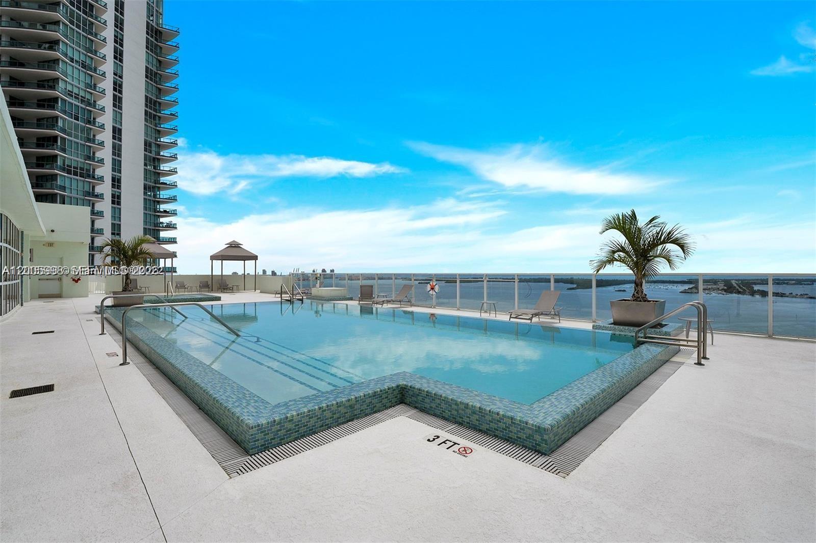 218 Southeast 14th Street, Unit 903 Miami, FL 33131 - Photo 20 of 25