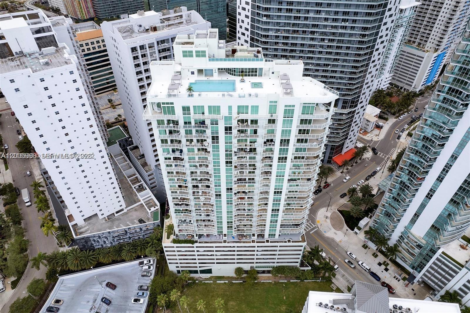 218 Southeast 14th Street, Unit 903 Miami, FL 33131 - Photo 23 of 25
