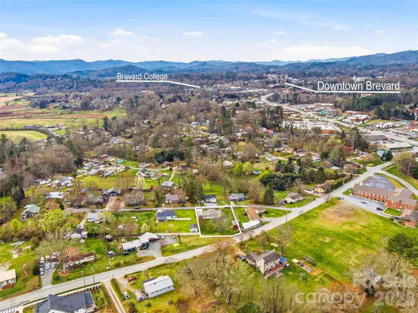 $375,000 | 55 Pressley Avenue, Brevard, NC 28712