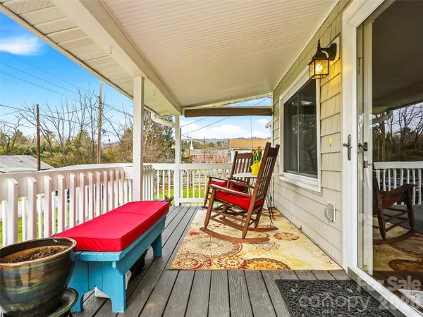 $375,000 | 55 Pressley Avenue, Brevard, NC 28712