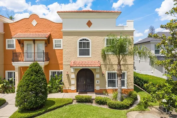 $524,000 | 1745 Indiana Avenue, Unit J, Winter Park, FL 32789