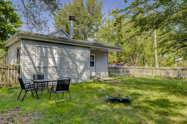 $314,900 | 2801 Rimrock Road, Fitchburg, WI 53713