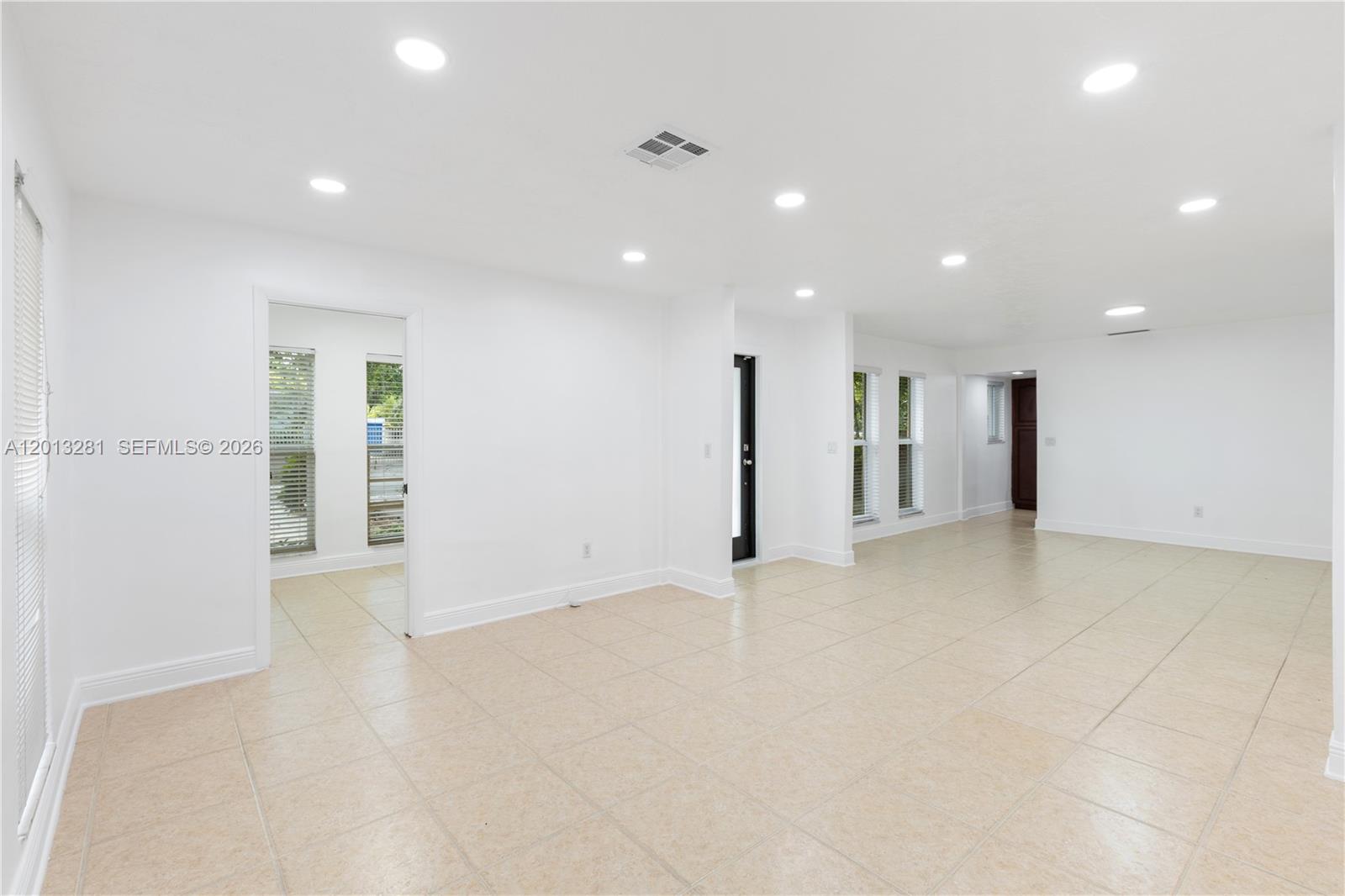 5770 Southwest 55th Street Miami, FL 33155 - Photo 7 of 38