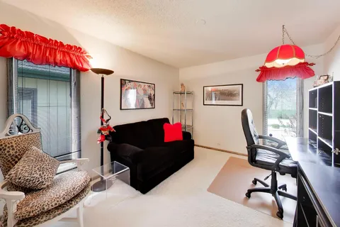 $650,000 | 1309 Montgomery Drive, Deerfield, IL 60015