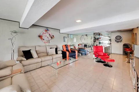 $650,000 | 1309 Montgomery Drive, Deerfield, IL 60015