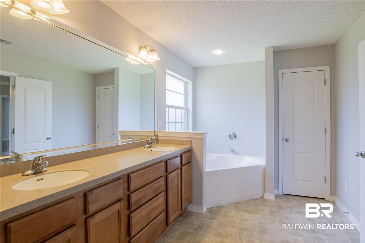 15450 Paddington Drive Foley, AL 36535 - Photo 24 of 32