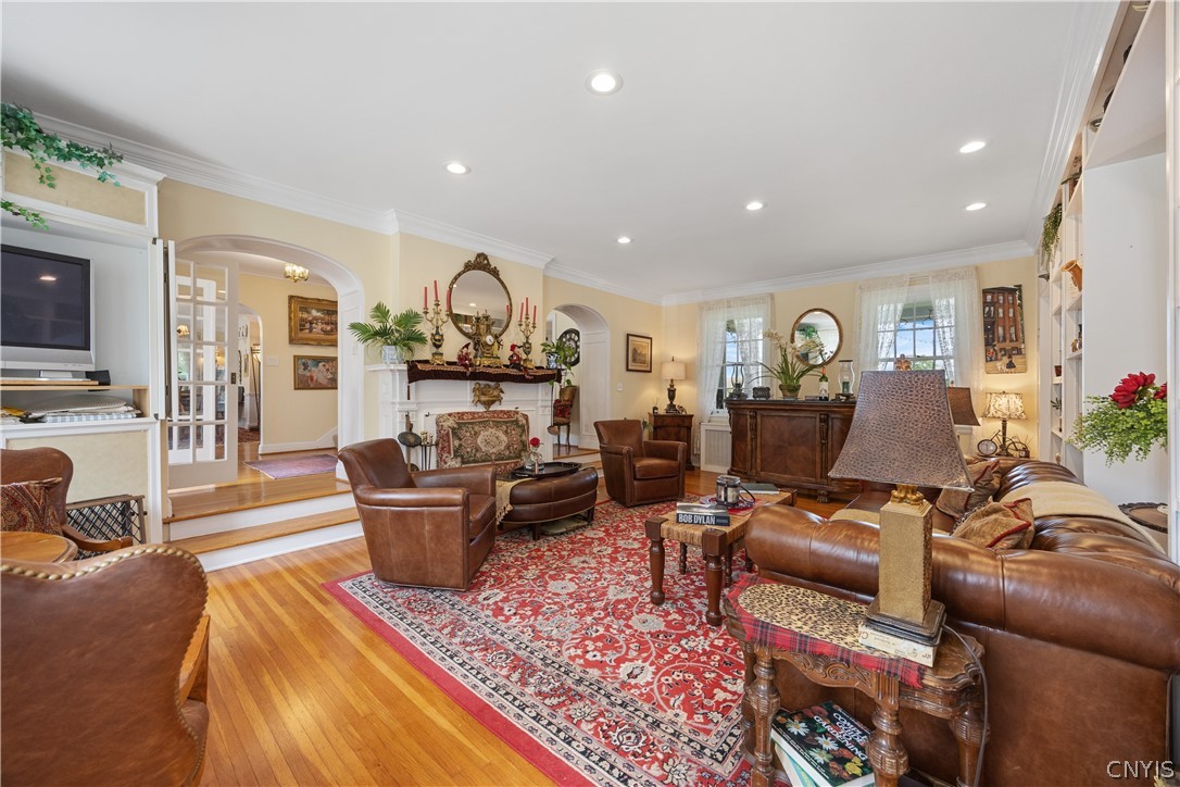 68 Paris Road New Hartford, NY 13413 - Photo 8 of 50