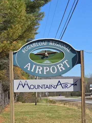 $199,000 | 1209 Valley Crossing, Unit 1209, Carrabassett Valley, ME 04947