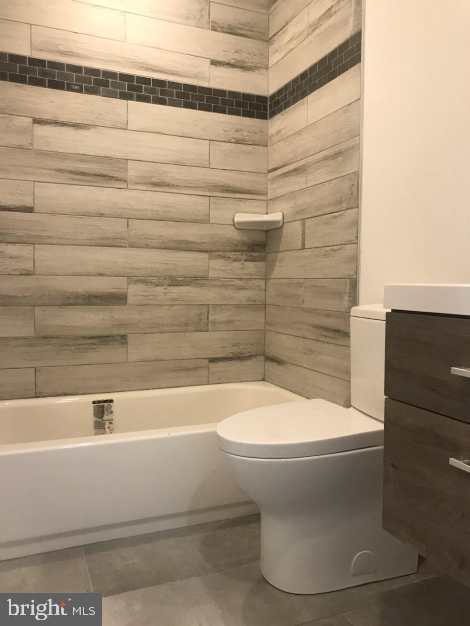 1913 Mutter Street Philadelphia, PA 19122 - Photo 9 of 20 Gallery Image 9