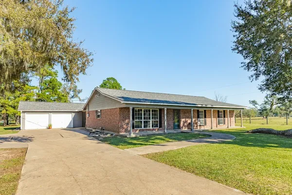 $549,000 | 1133 Farm To Market Road 1459, Sweeny, TX 77480