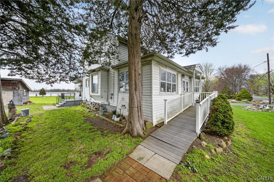 6272 Island Road Cicero, NY 13039 - Photo 4 of 50