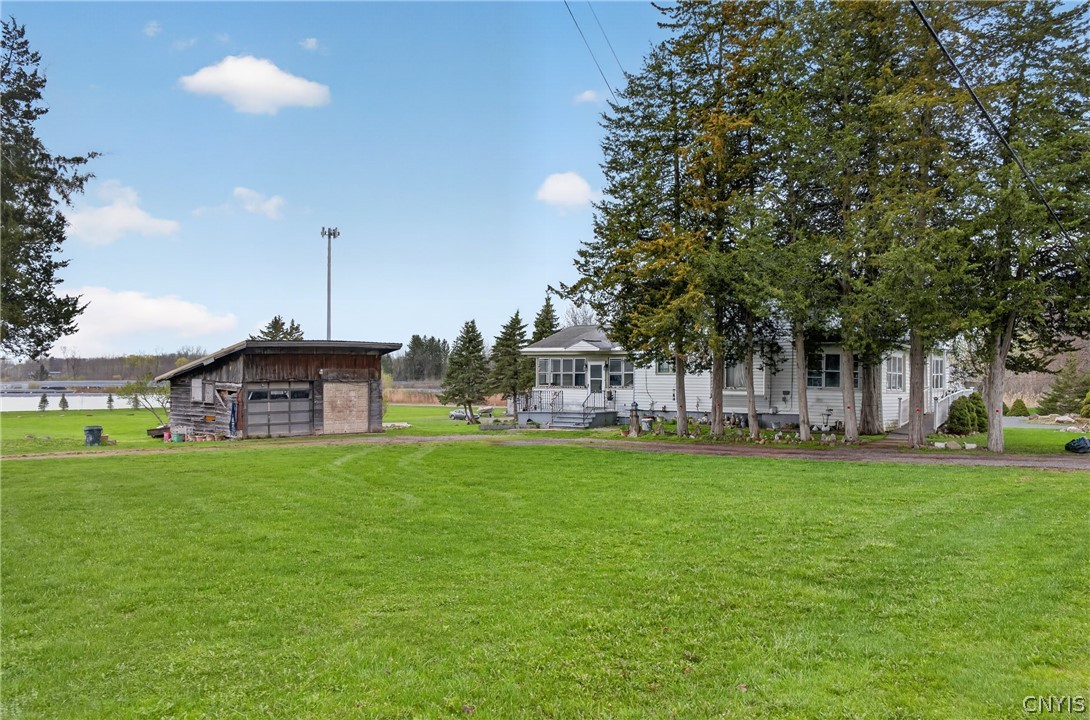 6272 Island Road Cicero, NY 13039 - Photo 7 of 50