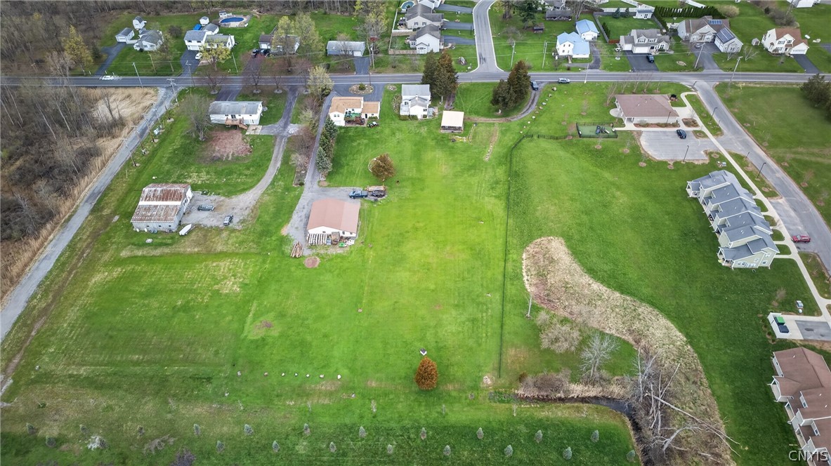 6272 Island Road Cicero, NY 13039 - Photo 9 of 50