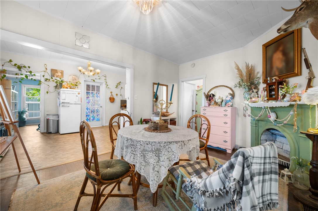 516 Maple Avenue Paris, IL 61944 - Photo 6 of 37
