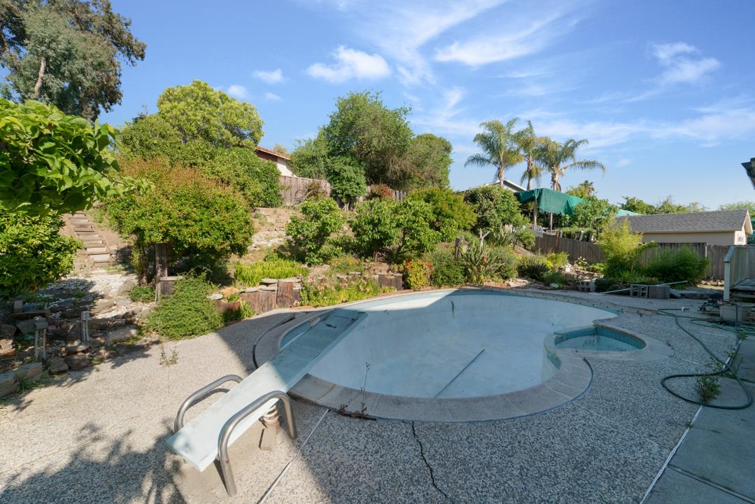 2240 Ruby Avenue San Jose, CA 95148 - Photo 8 of 18 a view of outdoor seating area