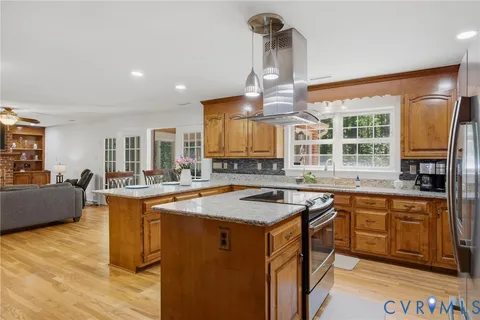 $975,000 | 13236 Lea Anna Lane, Maidens, VA 23102