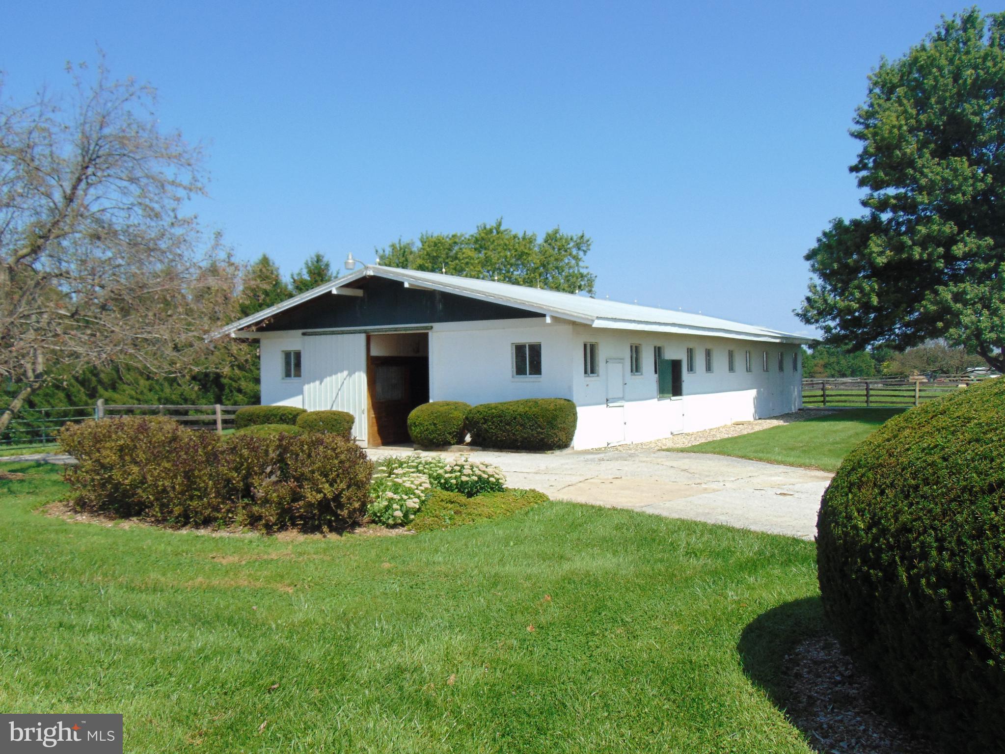 916 Oak Tree Road Westminster, MD 21157 - Photo 5 of 16 View