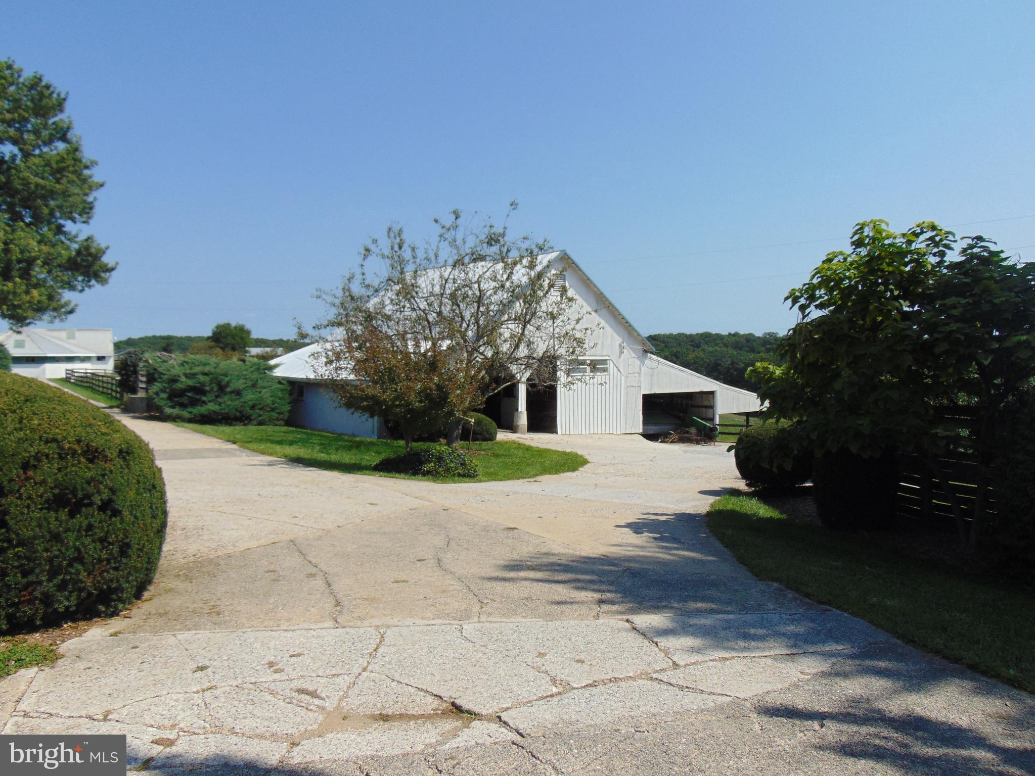 916 Oak Tree Road Westminster, MD 21157 - Photo 9 of 16 View