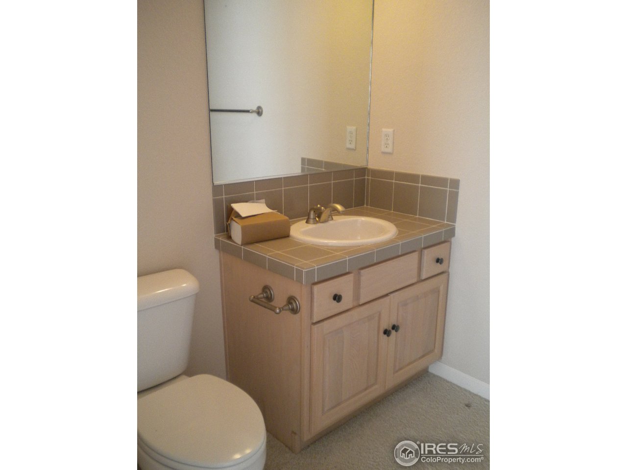 7205 Poudre River Road, Unit 7 Greeley, CO 80634 - Photo 9 of 12 2nd Bathroom