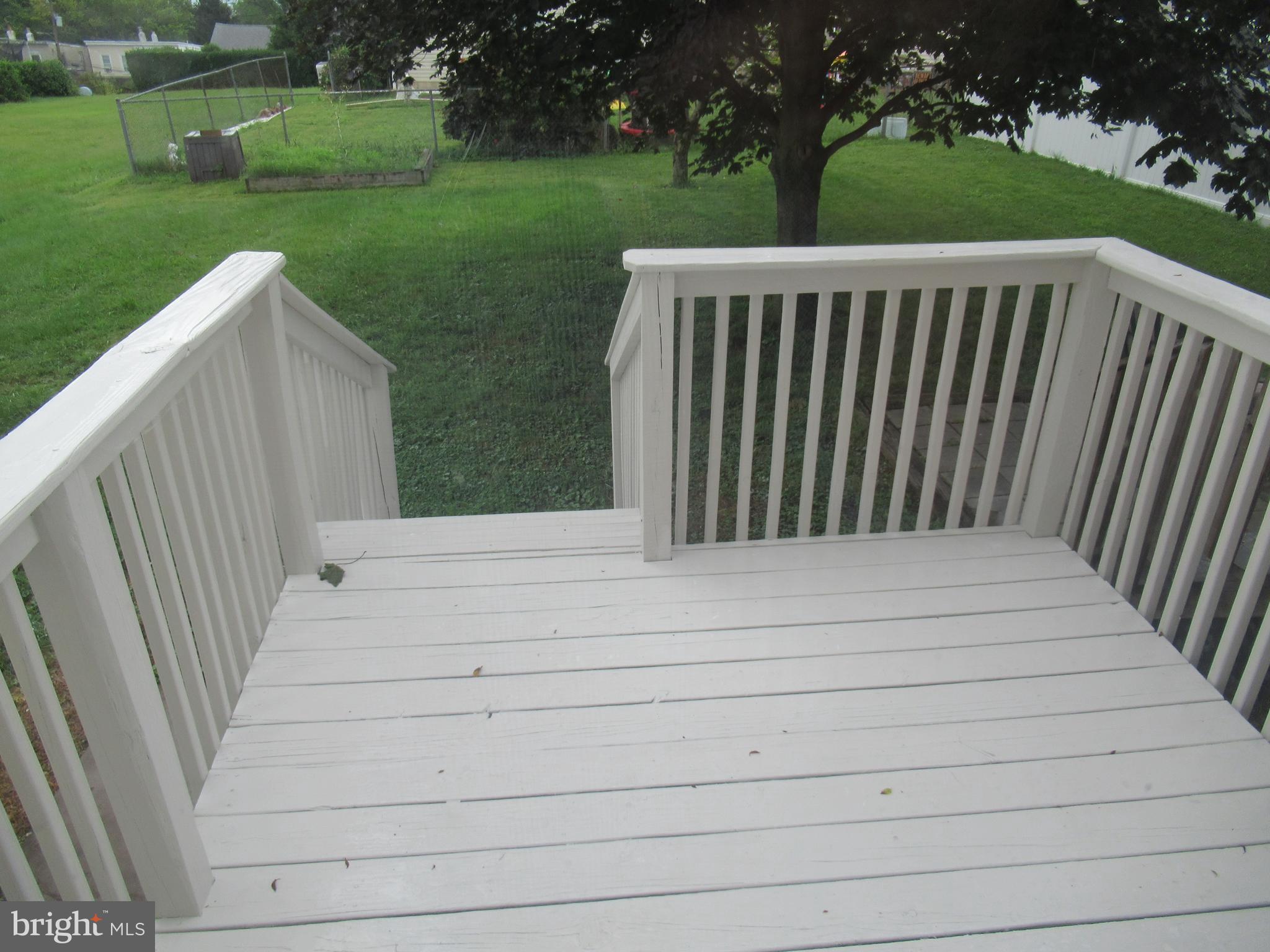 436 Coates Street Bridgeport, PA 19405 - Photo 19 of 20 a view of deck and yard