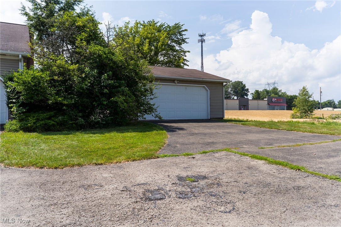 393 Cunningham Road Salem, OH 44460 - Photo 4 of 34