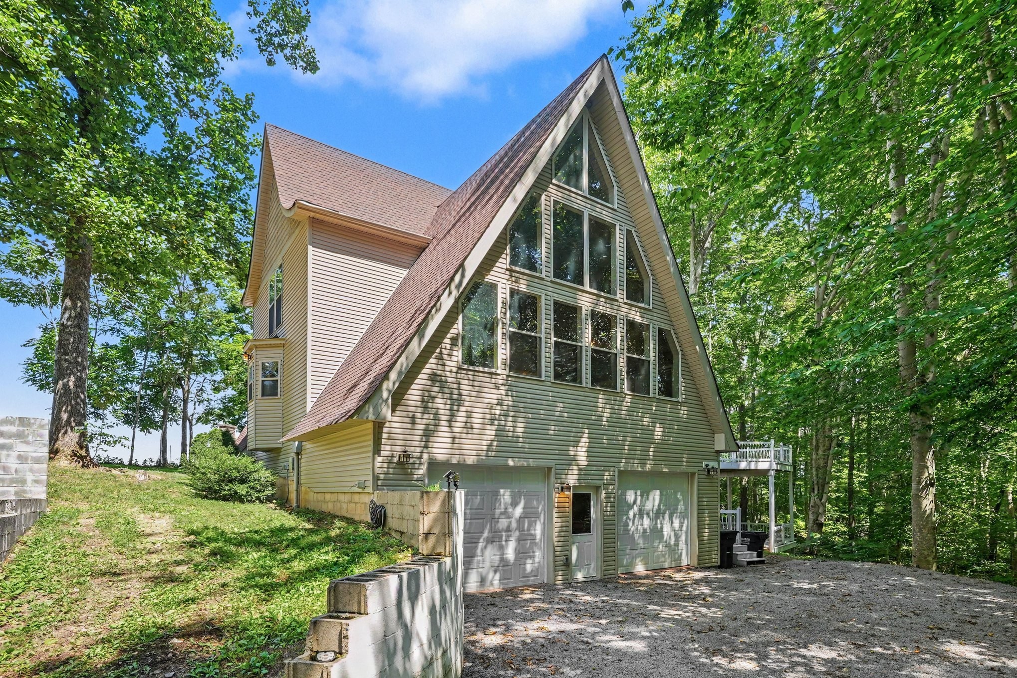 2275 Hanestown Road Westmoreland, TN 37186 - Photo 2 of 34