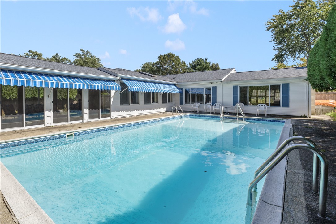 8 Meadow Lane Coventry, RI 02816 - Photo 38 of 45