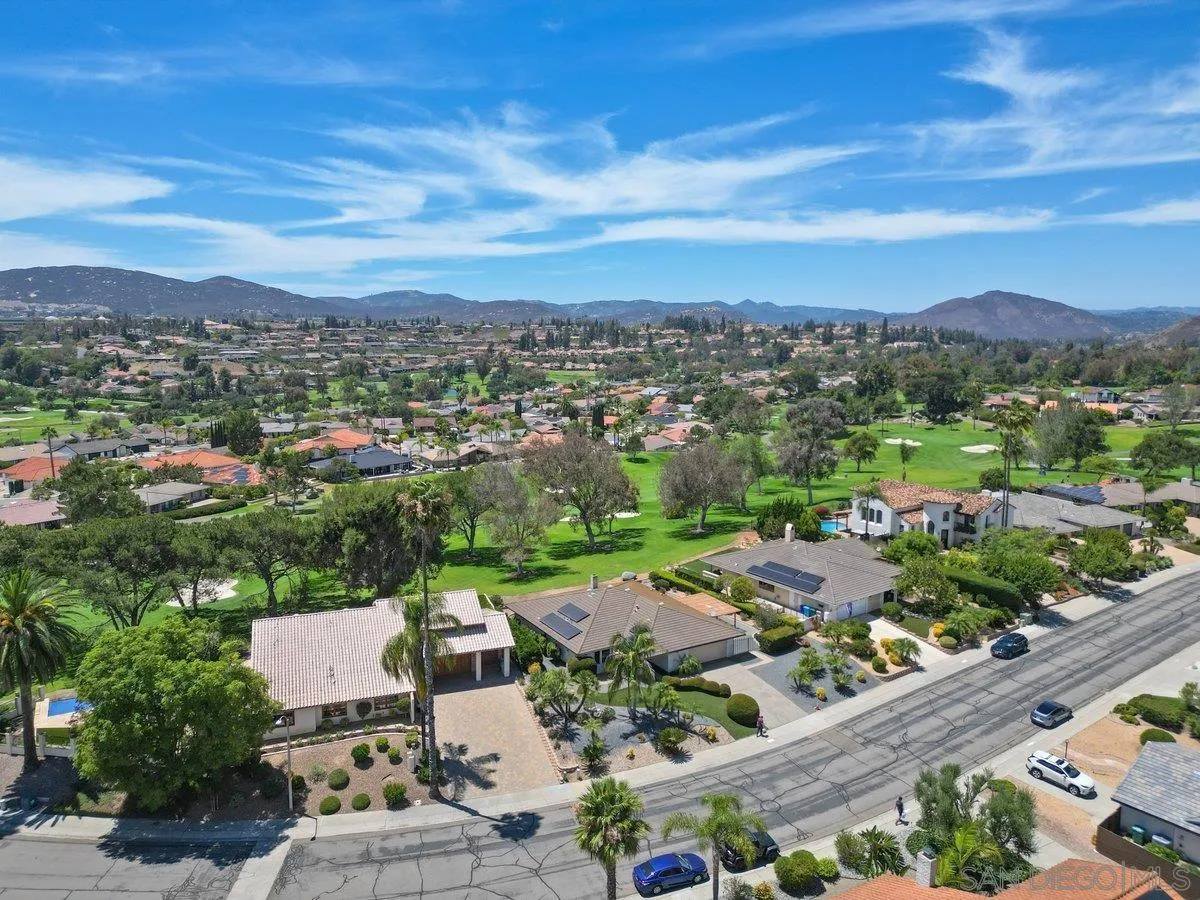 12384 Grandee Road San Diego, CA 92128 - Photo 41 of 48