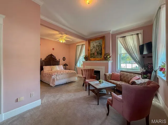 $899,000 | 78 North Main Street, Ste. Genevieve, MO 63670