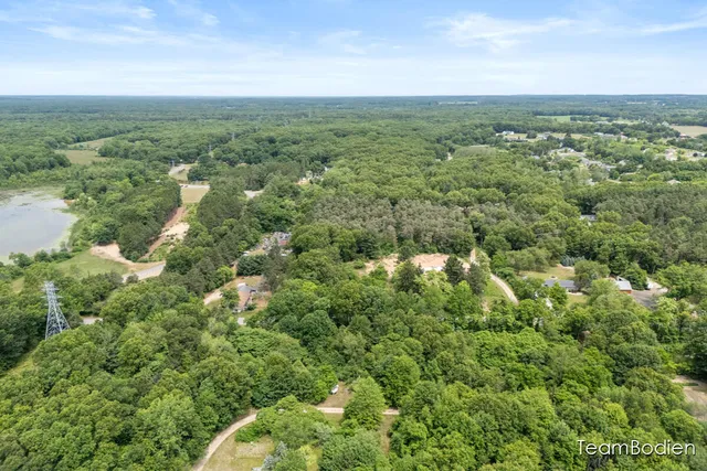 $194,900 | 13625 Krauskopf Road Northeast, Sparta, MI 49345