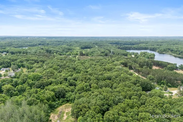 $179,900 | 13625 Krauskopf Road Northeast, Sparta, MI 49345