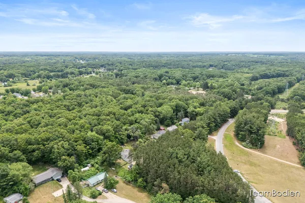 $179,900 | 13625 Krauskopf Road Northeast, Sparta, MI 49345