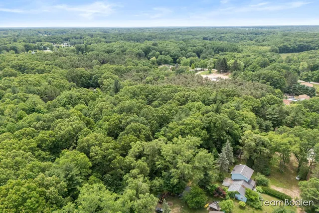 $194,900 | 13625 Krauskopf Road Northeast, Sparta, MI 49345