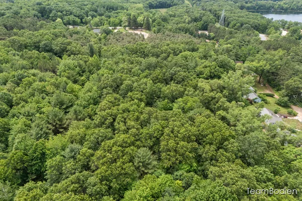 $179,900 | 13625 Krauskopf Road Northeast, Sparta, MI 49345