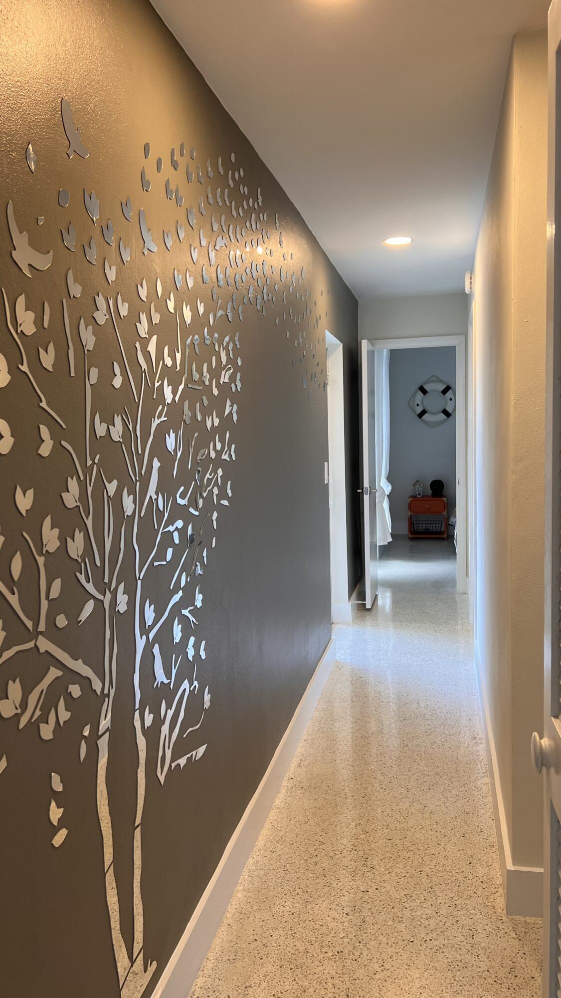 464 Northwest 11th Street Boca Raton, FL 33432 - Photo 19 of 19 Hallway 1