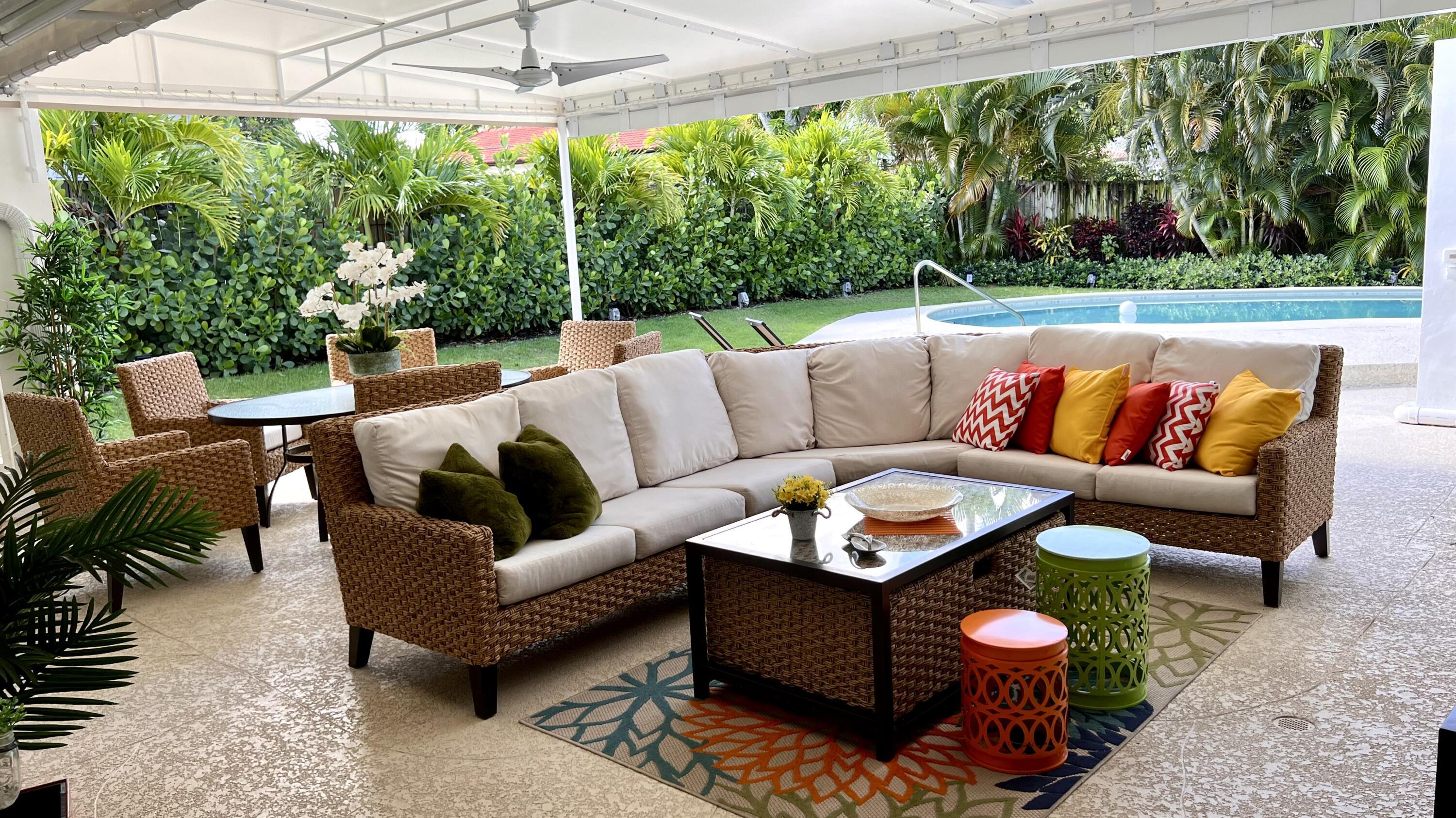 464 Northwest 11th Street Boca Raton, FL 33432 - Photo 9 of 19 Outdoor Dining Lounging Area 1