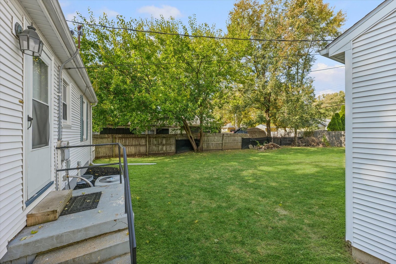 1608 Sheridan Road Champaign, IL 61821 - Photo 28 of 29 a house view with a garden space