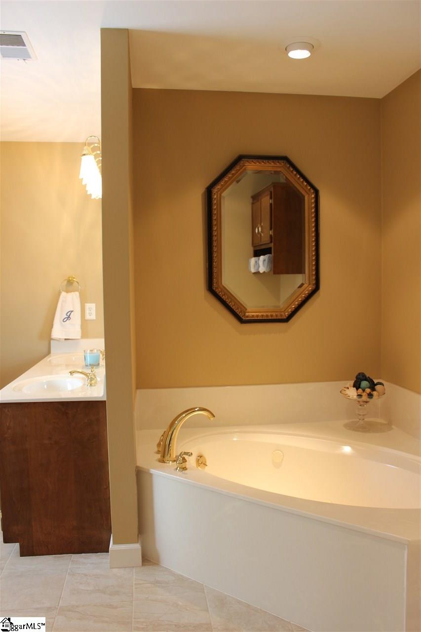 202 Water Mill Road Greer, SC 29650 - Photo 18 of 32 Gallery Image 18