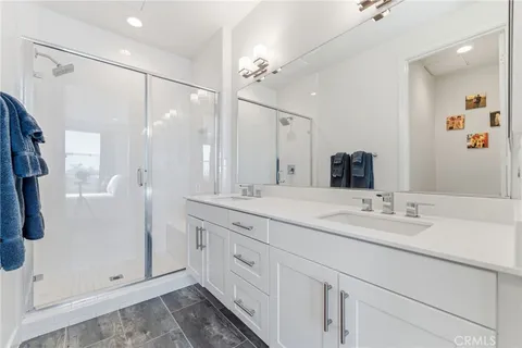 $1,698,000 | 1650 Topanga, Costa Mesa, CA 92627