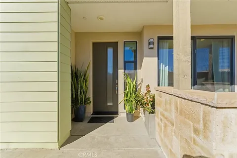 $1,698,000 | 1650 Topanga, Costa Mesa, CA 92627