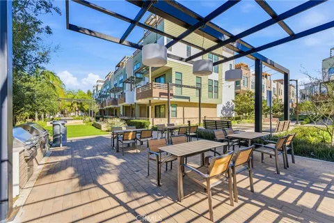 $1,698,000 | 1650 Topanga, Costa Mesa, CA 92627